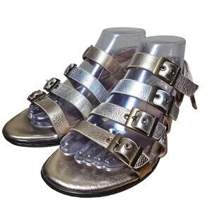 Ladies Sofft Leather Strappy Gold Silver 1" Wedge Comfy Sandal Shoes Size 8.5 LN